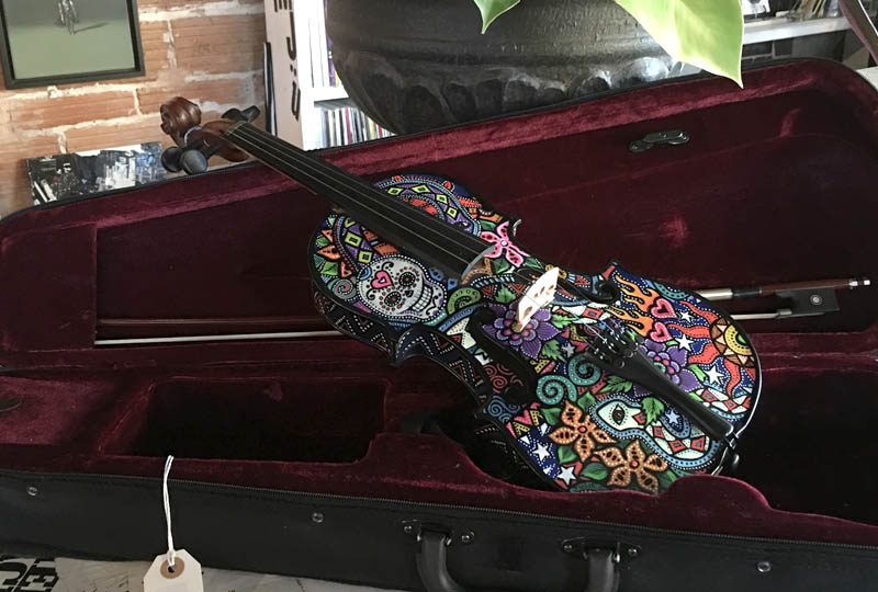 custom violin painting